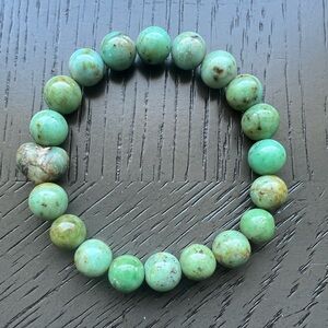Chrysoprase with jade heart bracelet 10mm SIZE 6.75’